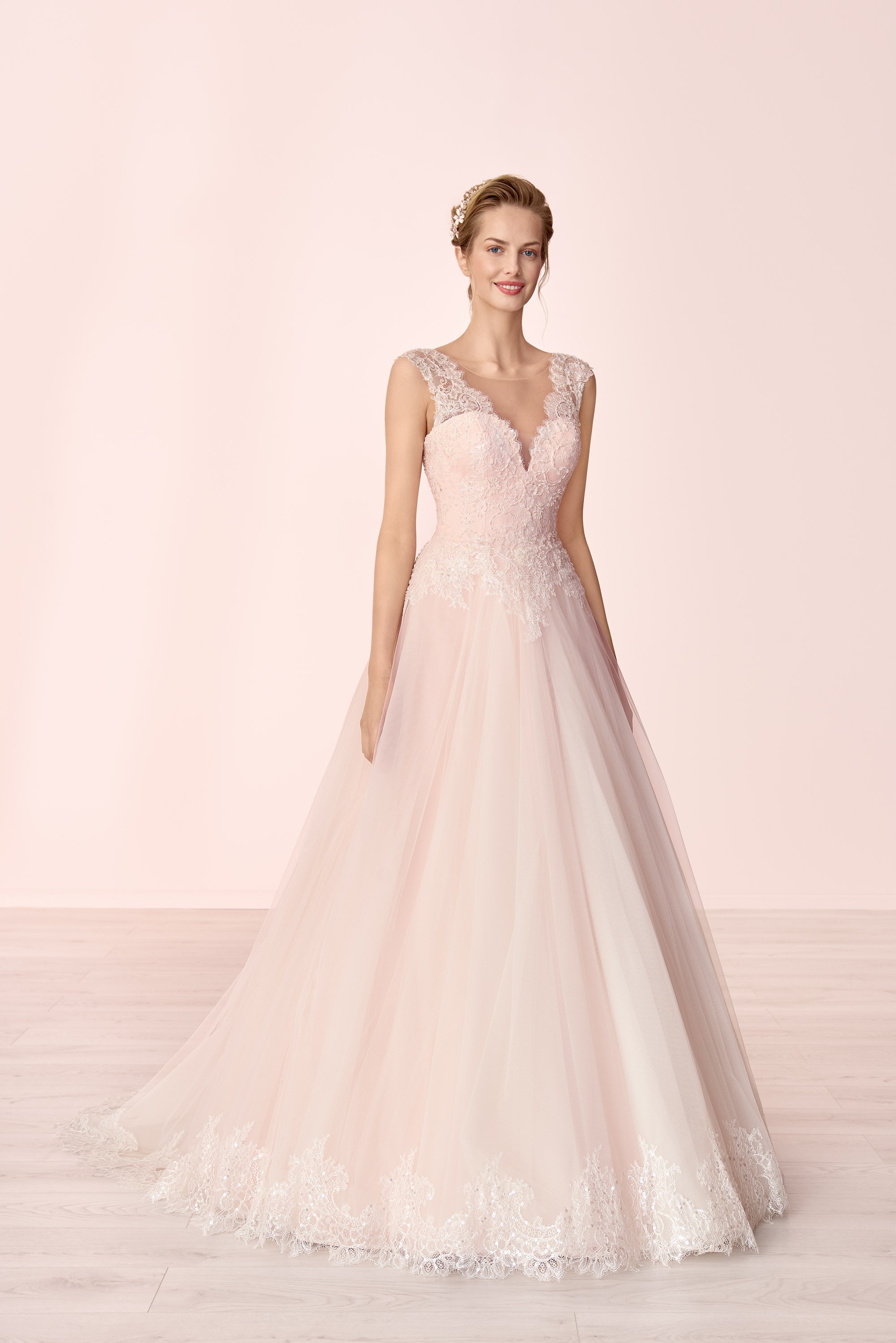 Brautkleid-Alva-von-Samyra-FashionNYitiAqJtAxBf Brautkleid Alva Gr. 38 mit Herzausschnitt