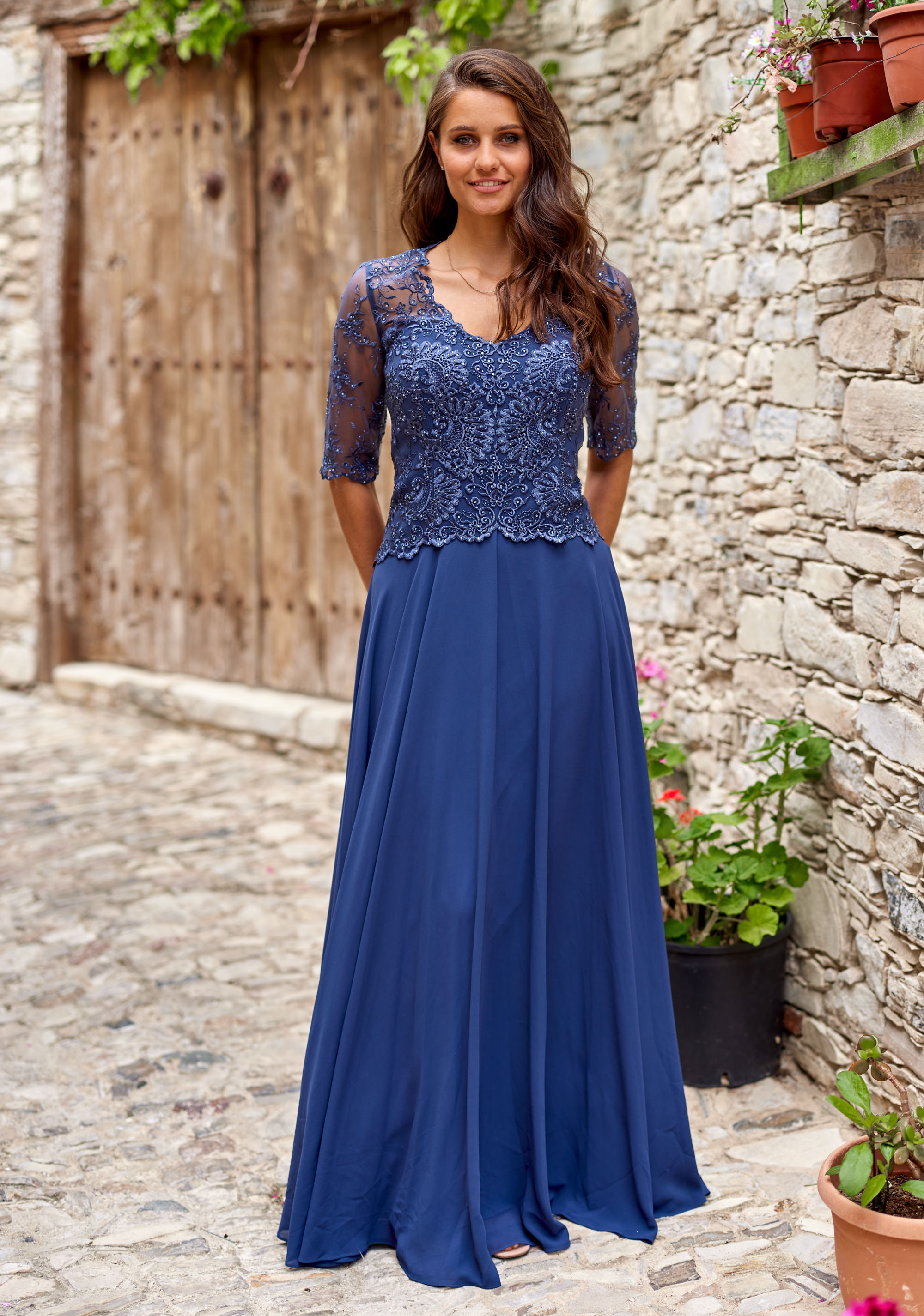 Chiffon-Abendkleid-blau-mit-halblangen-rmeln_1 Abendkleid Camina (blau)