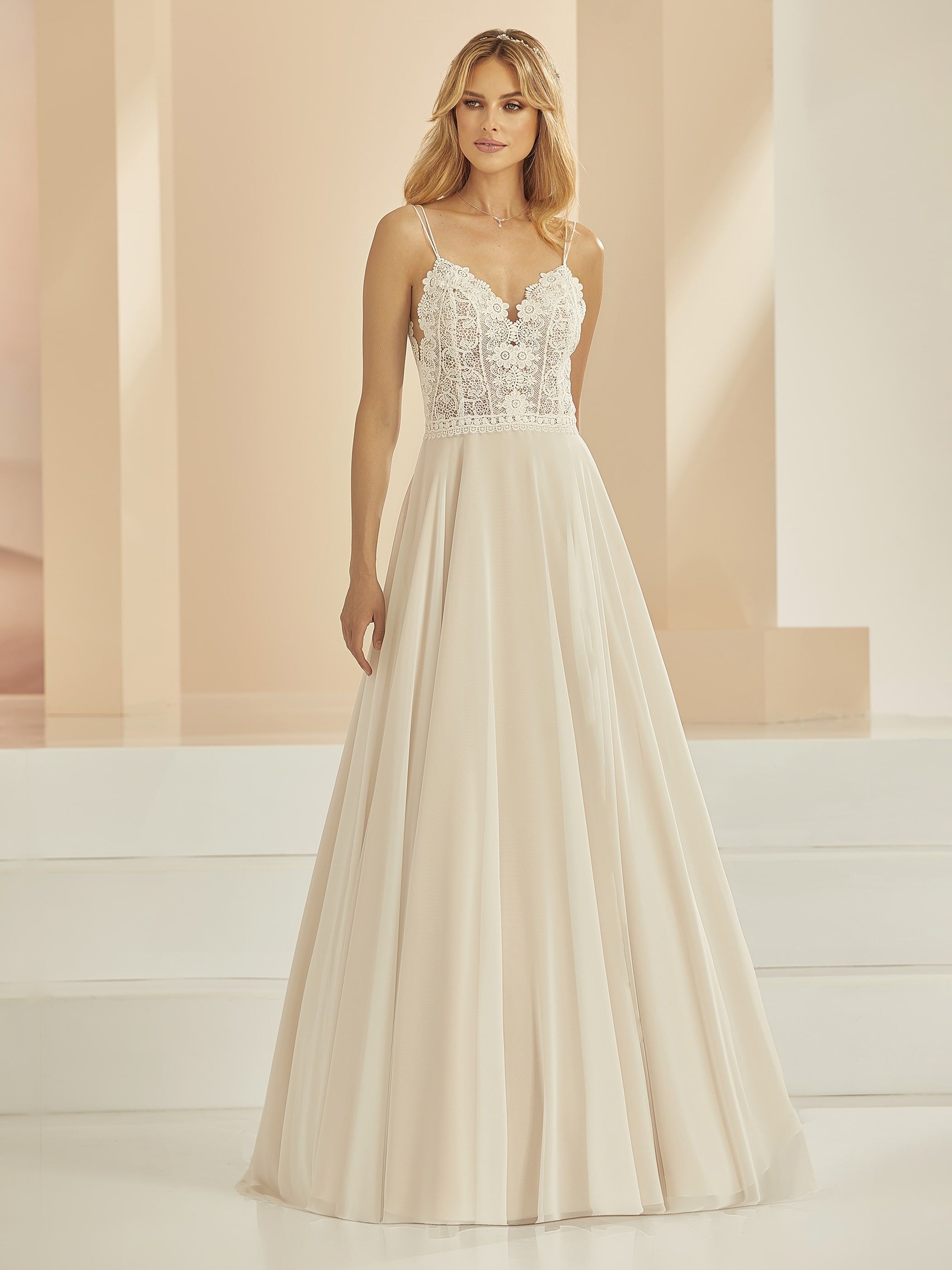 bianco-evento-bridal-dress-melanie-champagne-_1_