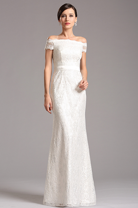 Dieses-Bild-zeigt-Brautkleid-Jolanda-von-Samyra-Fashion_1 Brautkleid Jolanda aus Spitzen