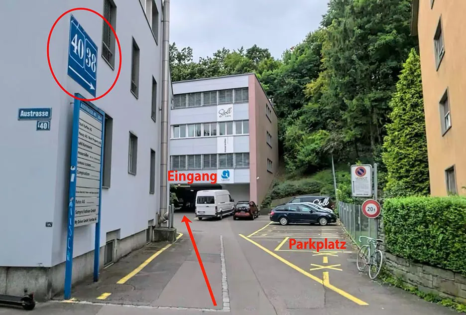 Ansichtsbilder der Zufahrt zum Showroom Zürich von Samyra Fashion und Parkplatz
