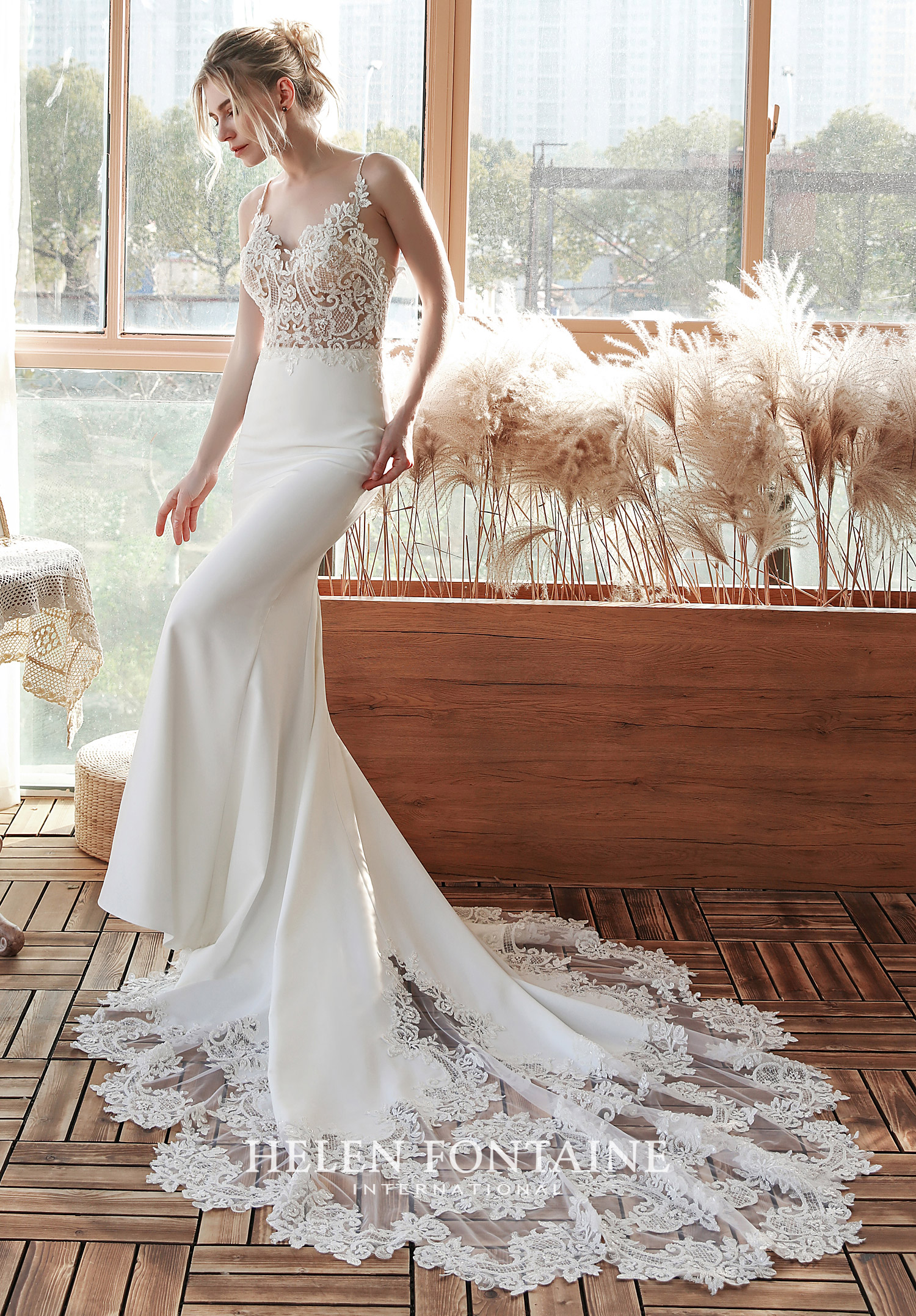 Dieses-Bild-zeigt-Brautkleid-Hailey-von-Helen-Fontaine-erhaltlich-bei-Samyra-Fashion-Zurich_3 Brautkleid Hailey Gr. 40