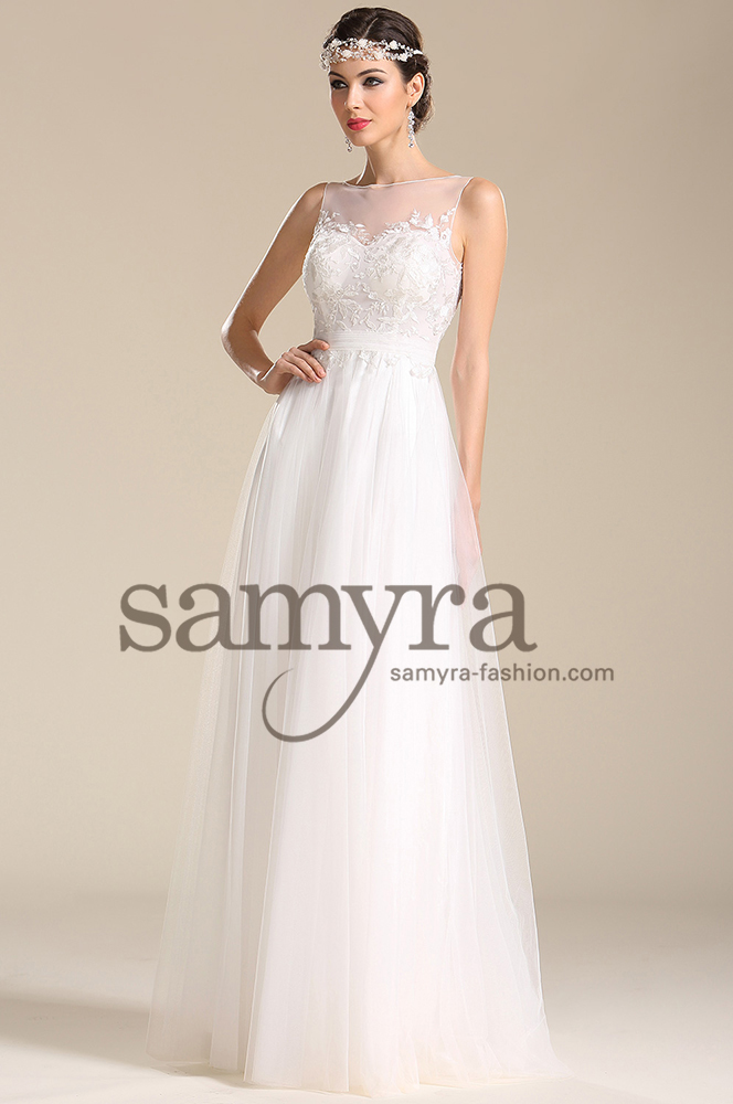 Dieses-Bild-zeigt-Brautkleid-Gina-von-Samyra-Fashion_1 Brautkleid Gina aus bestickter Spitze (gebrochenem Weiss)